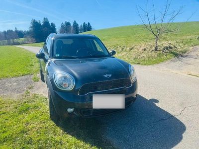 Second-hand Mini Cooper SD Countryman 143 CP (105 kW) 2011 Negru SUV