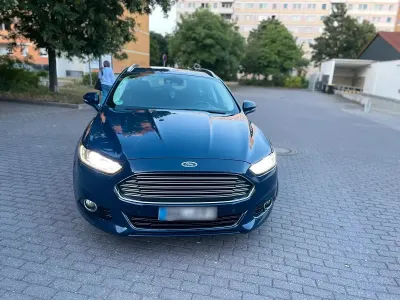 Gebraucht Ford Mondeo 150 PS (110 kW) 2016 Blau Kombi