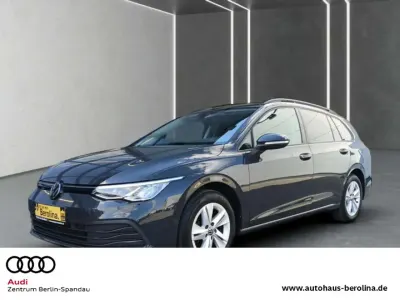 Używany VW Golf VIII Life 150 KM (110 kW) 2023 Szary Kombi