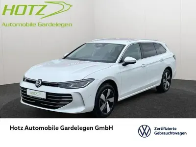 Neu VW Passat Business 150 PS (110 kW) 2026 Oryxweiß perlmutteffekt Kombi