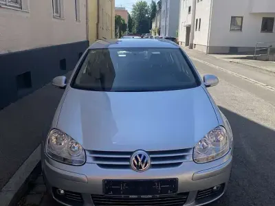 Gebraucht VW Golf V Trendline 102 PS (75 kW) 2007 Limousine