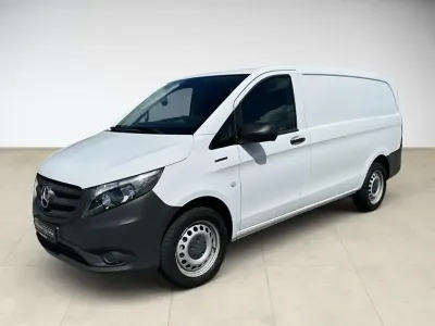 Gebraucht Mercedes e-Vito 85 kW (116 PS) 2021 Arktikweiß Van