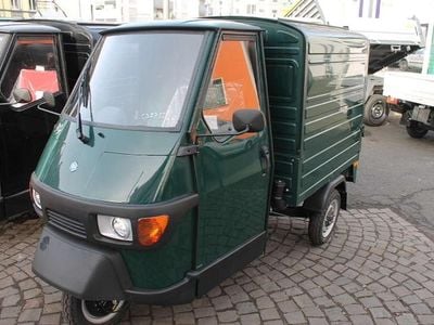 Neu Piaggio APE 2025 Dunkelgrün SUV