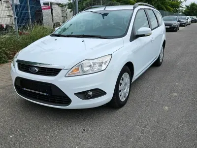 Gebraucht Ford Focus 110 PS (80 kW) 2011 Weiß Kombi