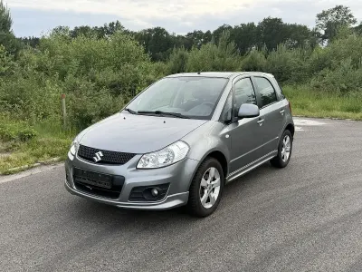 Gebraucht Suzuki SX4 120 PS (88 kW) 2013 Grau Kleinwagen