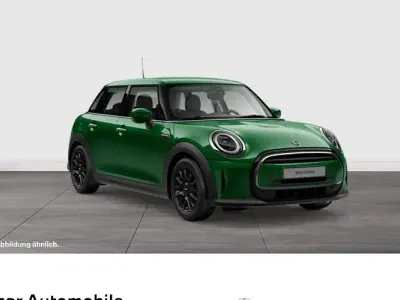 Usata Mini Cooper Countryman Classic 136 CV (100 kW) 2023 Verde SUV