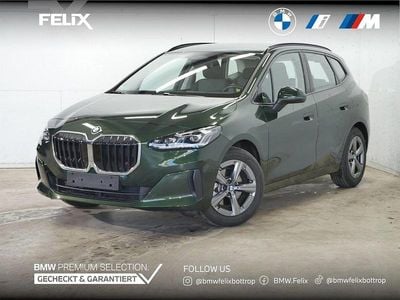 Gebraucht BMW 220 170 PS (125 kW) 2025 Sanremo green metallic Kombi