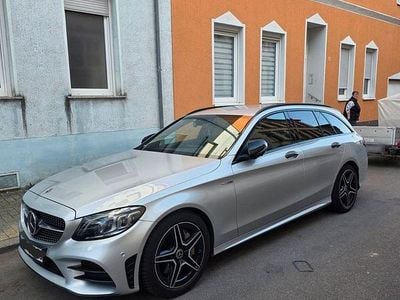 Gebraucht Mercedes C300 258 PS (189 kW) 2020 Grau Kombi