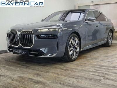 Second-hand BMW 740 299 CP (219 kW) 2025 Maro Berlinǎ