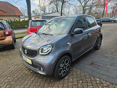 Gebraucht Smart ForFour Passion 71 PS (52 kW) 2019 Grau Kleinwagen