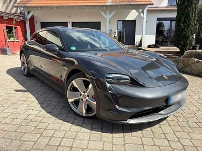 Second-hand Porsche Taycan Cross Turismo 419 kW (571 CP) 2021 Gri Break
