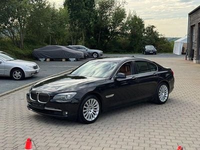 BMW 740