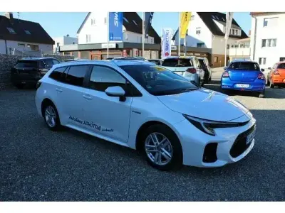Usata Suzuki Swace Comfort+ 140 CV (102 kW) 2025 Bianco Station wagon