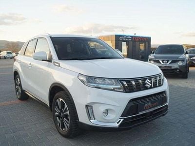Gebraucht Suzuki Vitara Comfort+ 116 PS (85 kW) 2023 Weiß SUV
