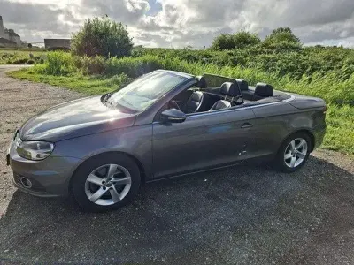 Gebraucht VW Eos 140 PS (102 kW) 2012 Grau Cabrio