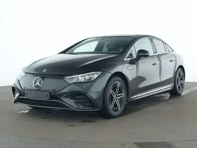 Używany Mercedes EQE300 AMG 180 kW (245 KM) 2025 Szary Sedan/Limuzyna