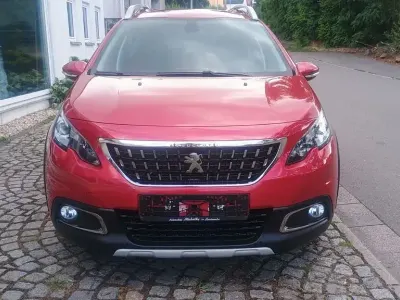 Gebraucht Peugeot 2008 Allure 120 PS (88 kW) 2018 Rot SUV