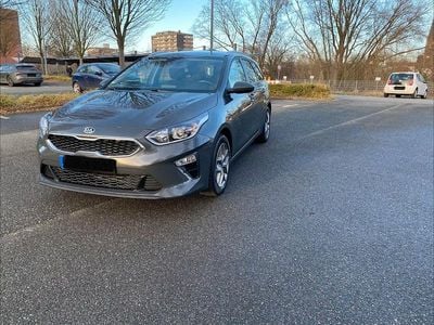Grau Gebraucht 2019 Kia Ceed Sportswagon Edition 7 Kombi | 11.990 € (Guter Preis)