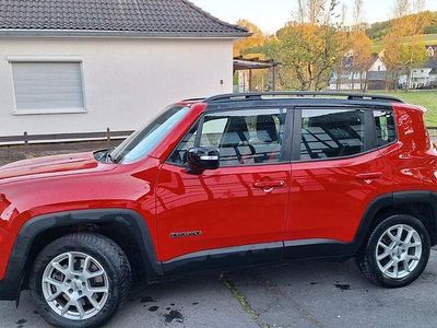 Second-hand Jeep Renegade Limited 190 CP (139 kW) 2022 Roșu SUV