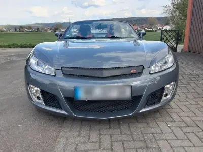 Używany Opel GT 315 KM (231 kW) 2008 Kabriolet