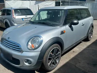 Gebraucht Mini Cooper 95 PS (69 kW) 2011 Silber Kleinwagen