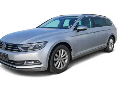 Usata VW Passat Comfortline 150 CV (110 kW) 2016 Argento Station wagon