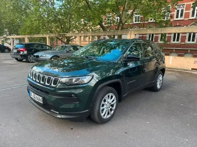 Gebraucht Jeep Compass Longitude 150 PS (110 kW) 2021 Grün SUV