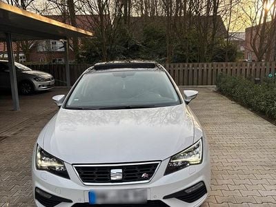 Gebraucht Seat Leon FR 150 PS (110 kW) 2015 Weiß Limousine