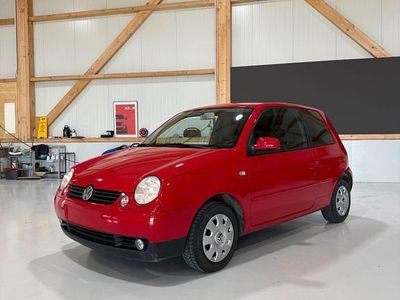 Usata VW Lupo Basis 50 CV (36 kW) 2002 Rosso Utilitaria