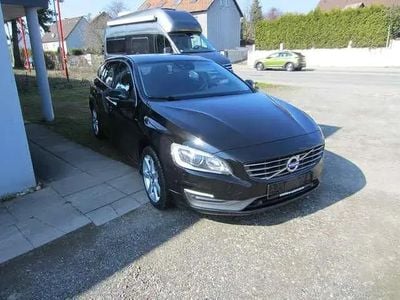 Brugt Volvo V60 Momentum 190 HK (139 kW) 2016 Sort Stationcar