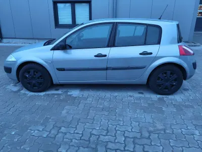 Gebraucht Renault Mégane II 98 PS (72 kW) 2004 Kleinwagen