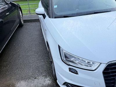 Weiß Gebraucht 2017 Audi A1 Sportback Sport Kleinwagen | 8.999 € (Fairer Preis)