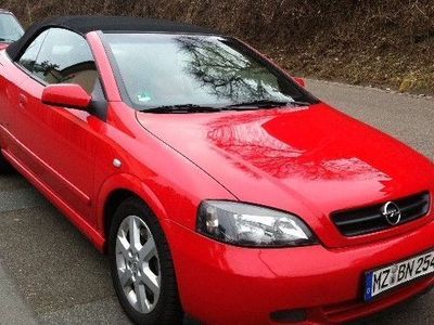 Gebraucht Opel Astra Cabriolet 125 PS (91 kW) 2002 Rot Cabrio