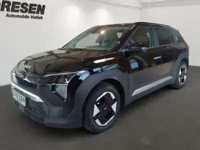Używany Kia EV3 Earth 150 kW (204 KM) 2025 Czarny SUV