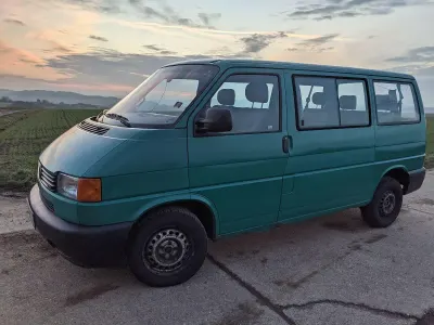 Gebraucht VW T4 102 PS (75 kW) 1998 Grün Van