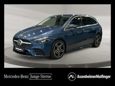 Gebraucht Mercedes B180 AMG 136 PS (100 kW) 2021 Denimblau metallic Kleinwagen