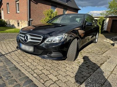 Gebraucht Mercedes E220 170 PS (125 kW) 2013 Schwarz Limousine