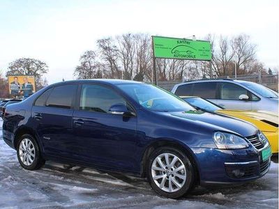 Gebraucht VW Jetta Freestyle 160 PS (117 kW) 2009 Shadow blue metallic Limousine