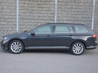Używany VW Passat GTE 156 KM (114 kW) 2020 Szary Kombi