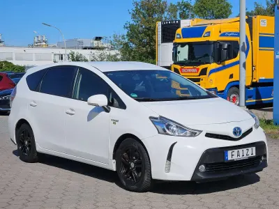 Gebraucht Toyota Prius+ 99 PS (72 kW) 2017 Weiß Van / Kleinbus