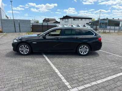 Gebraucht BMW 520 184 PS (135 kW) 2012 Schwarz Kombi