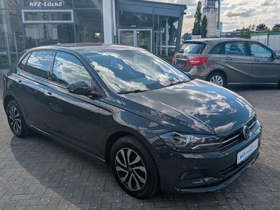 Gebraucht VW Polo Active 95 PS (69 kW) 2021 Grau Limousine