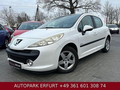 Gebraucht Peugeot 207 Urban Move 95 PS (69 kW) 2008 Lack weiss banquise/deckende l Limousine