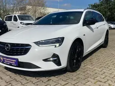 Gebraucht Opel Insignia Ultimate 174 PS (127 kW) 2021 Schneeweiß Kombi