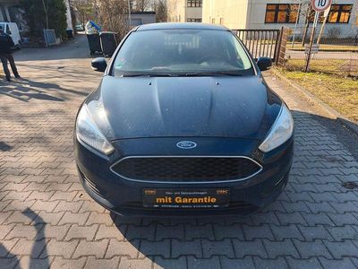 Gebraucht Ford Focus Trend 105 PS (77 kW) 2017 Blau Kombi