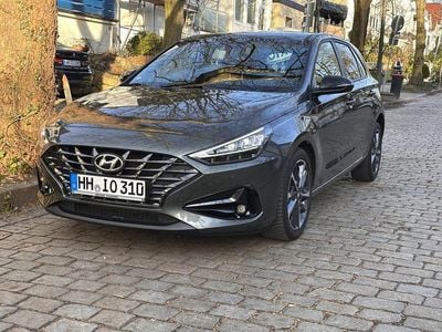 Gebraucht Hyundai i30 GO! 120 PS (88 kW) 2023 Grau Limousine
