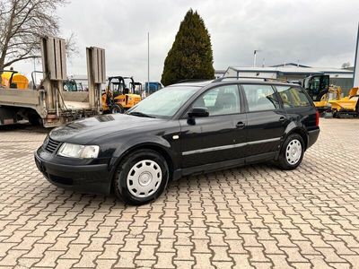 gebraucht VW Passat Kombi 1.6 Benzin