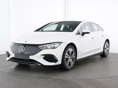 Gebraucht Mercedes EQE300 Advanced 194 kW (265 PS) 2025 Unilack polarweiß Limousine