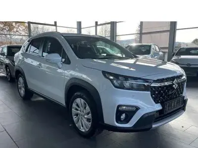 Gebraucht Suzuki SX4 S-Cross Comfort 110 PS (80 kW) 2025 Weiß metallic SUV