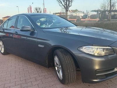 Gebraucht BMW 520 Efficient Dynamics 190 PS (139 kW) 2016 Grau Limousine
